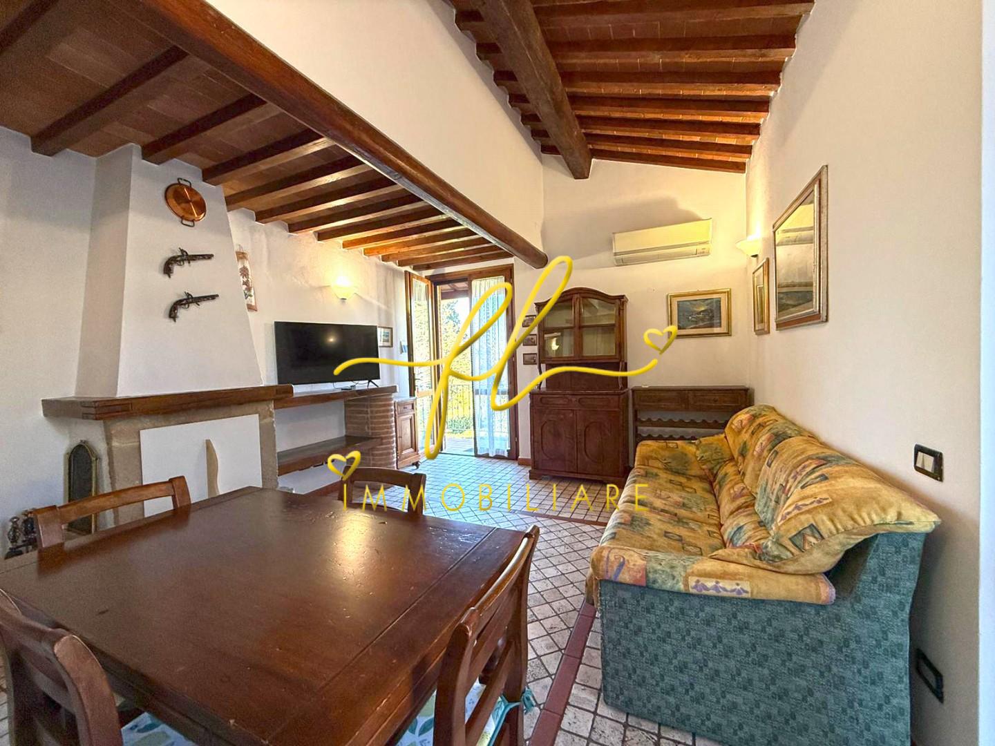 Trilocale con giardino a Riparbella