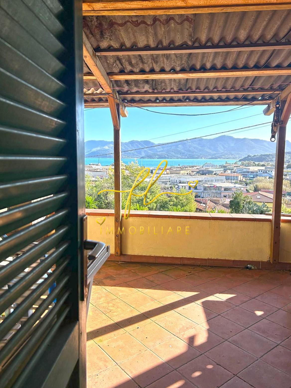 Casa indipendente vista mare a Portoferraio