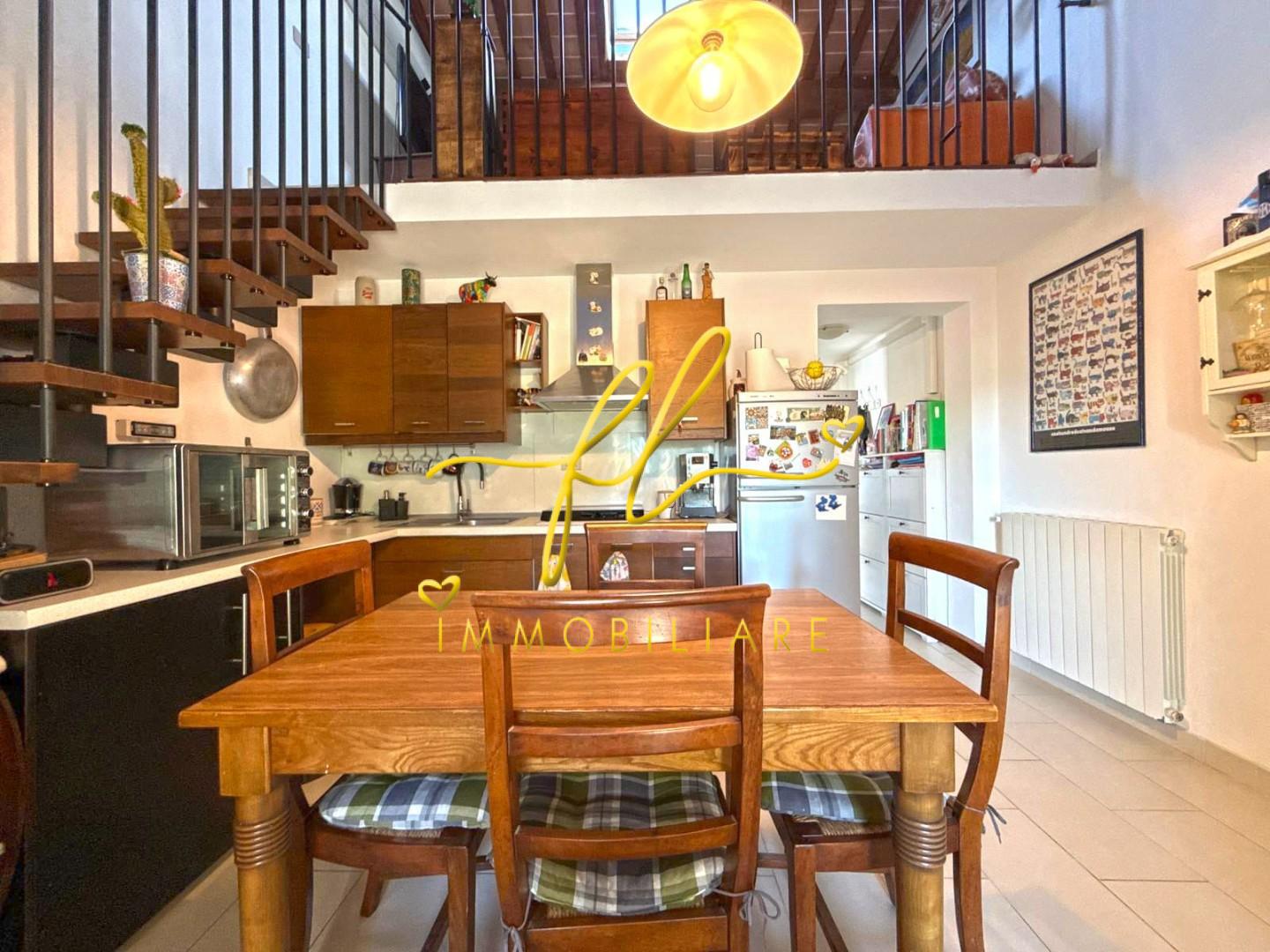 Villa con giardino a Riparbella