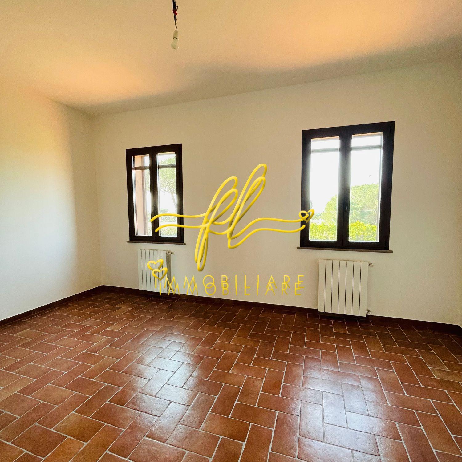 Casa indipendente con giardino, Cecina paratino