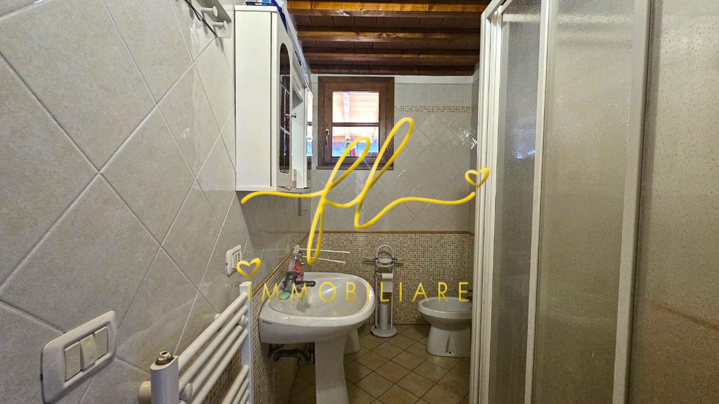 Bilocale con giardino a Riparbella