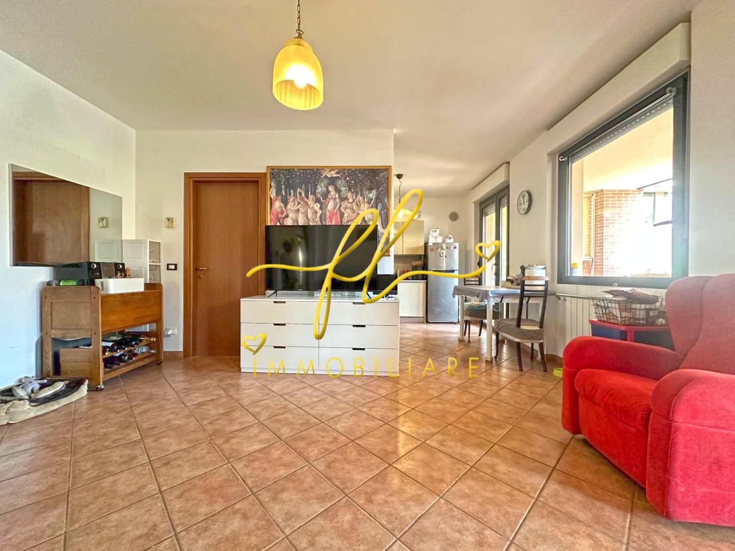 Quadrilocale con terrazzo a Cecina