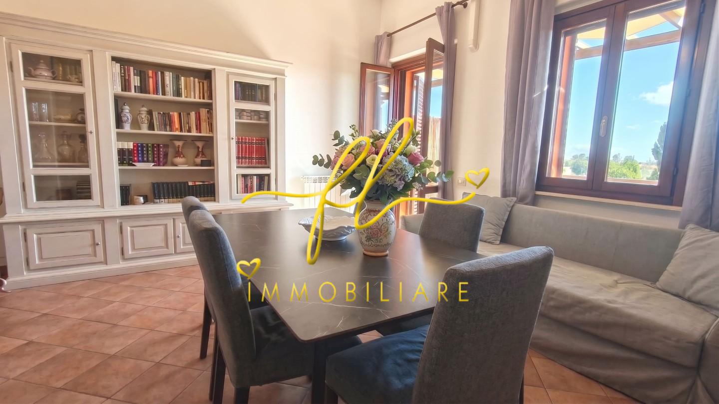 Trilocale con terrazzo, Campiglia Marittima venturina terme