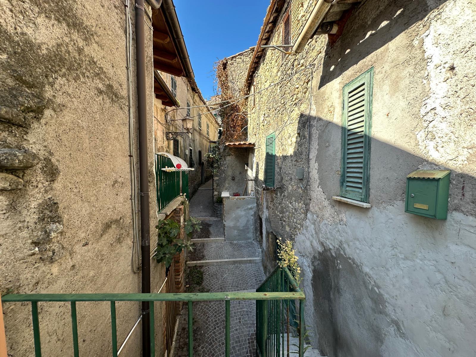 Appartamento con terrazzo in via aurelio saffi 11, Civitella San Paolo
