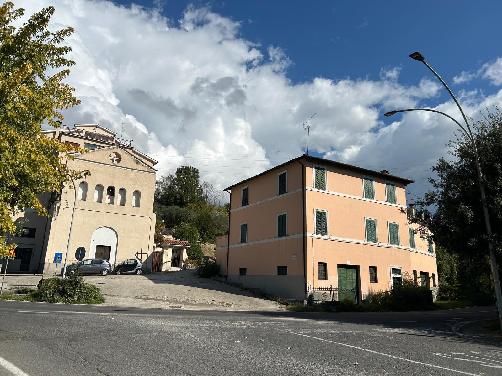 Casa indipendente con terrazzo in via marta robbio tacci 3, Montopoli di Sabina