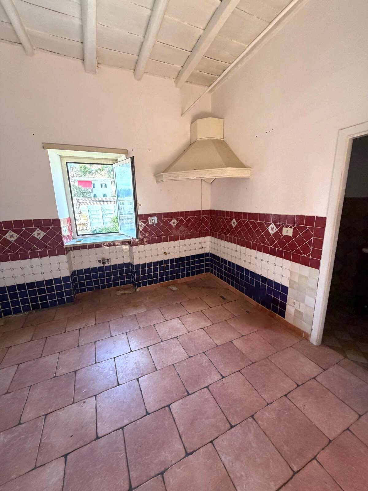 Quadrilocale con terrazzo a Morlupo