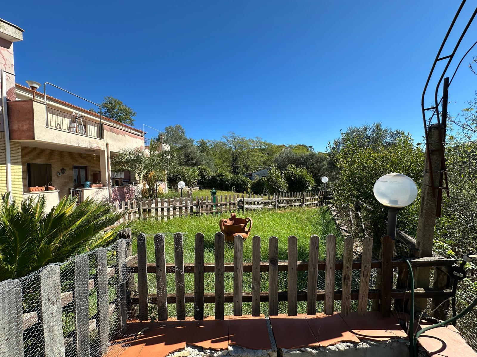 Villa con giardino a Filacciano
