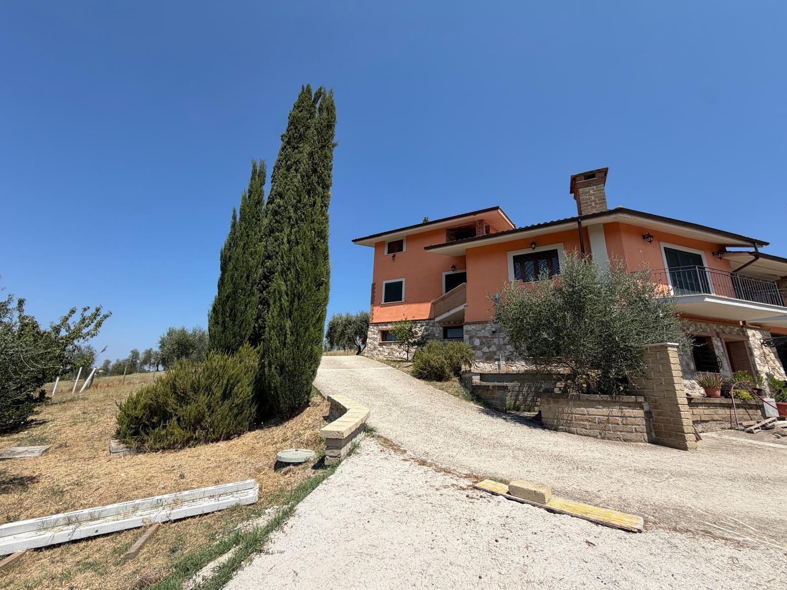 Casa indipendente con giardino a Fiano Romano
