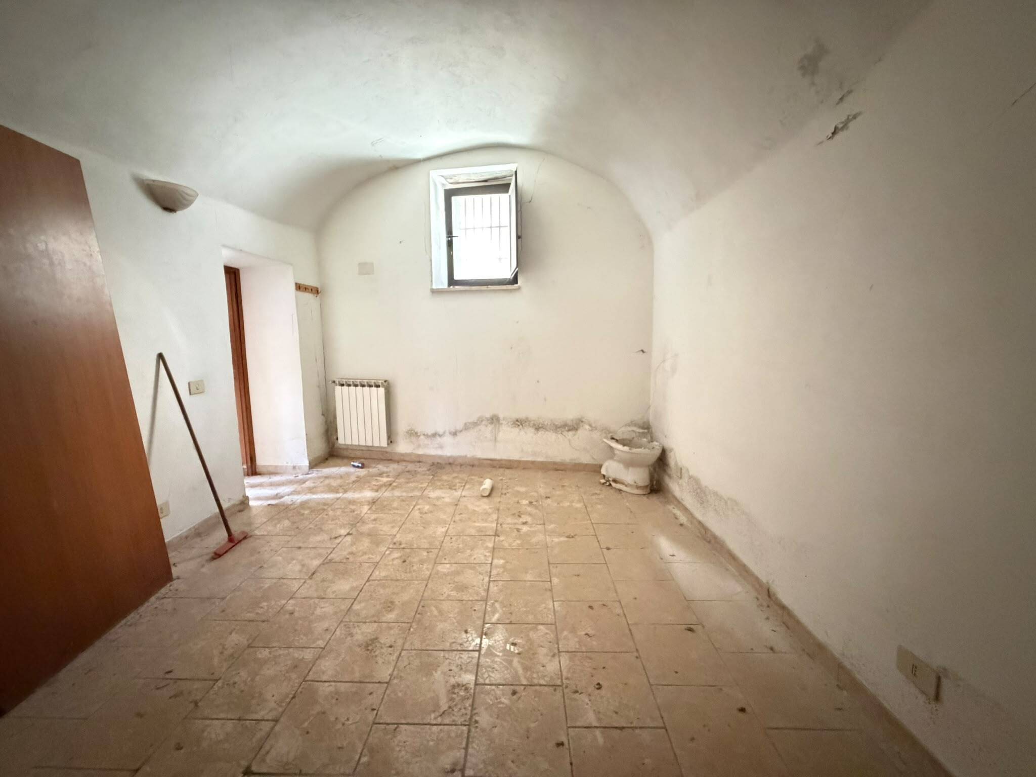 Bilocale da ristrutturare a Fiano Romano