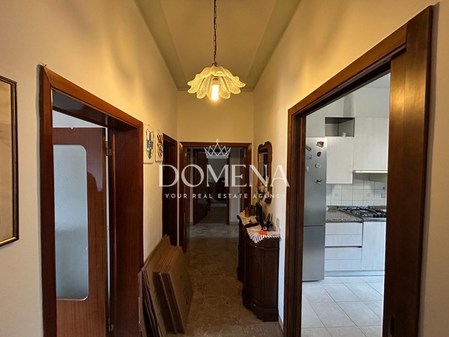 Appartamento con terrazzo, Siena acquacalda