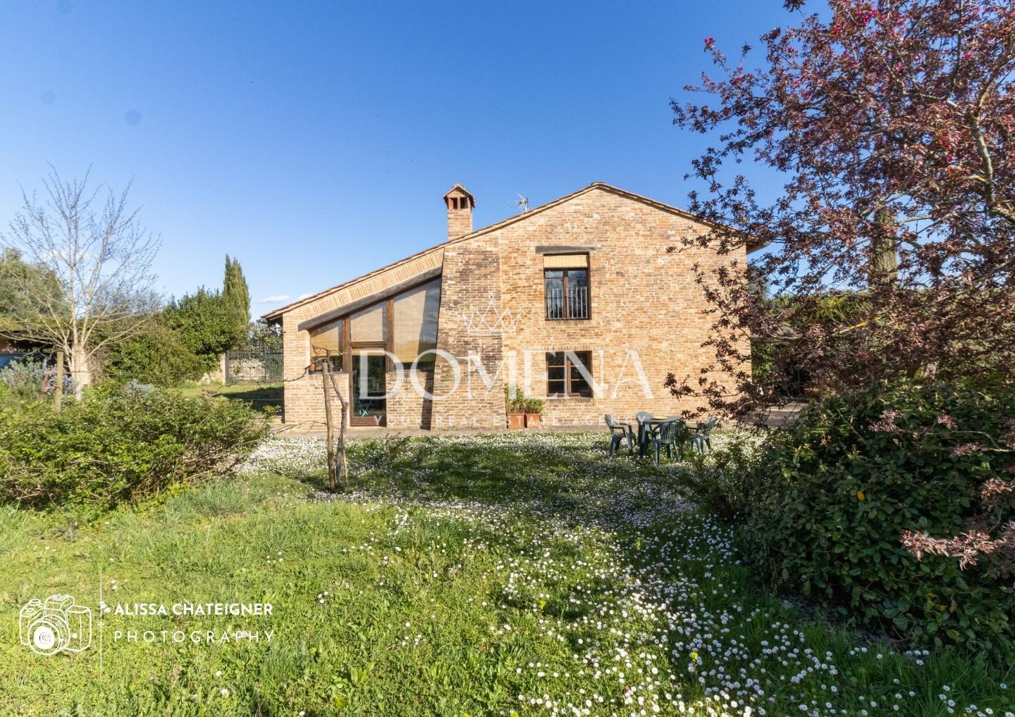 Casa indipendente con giardino a Sovicille