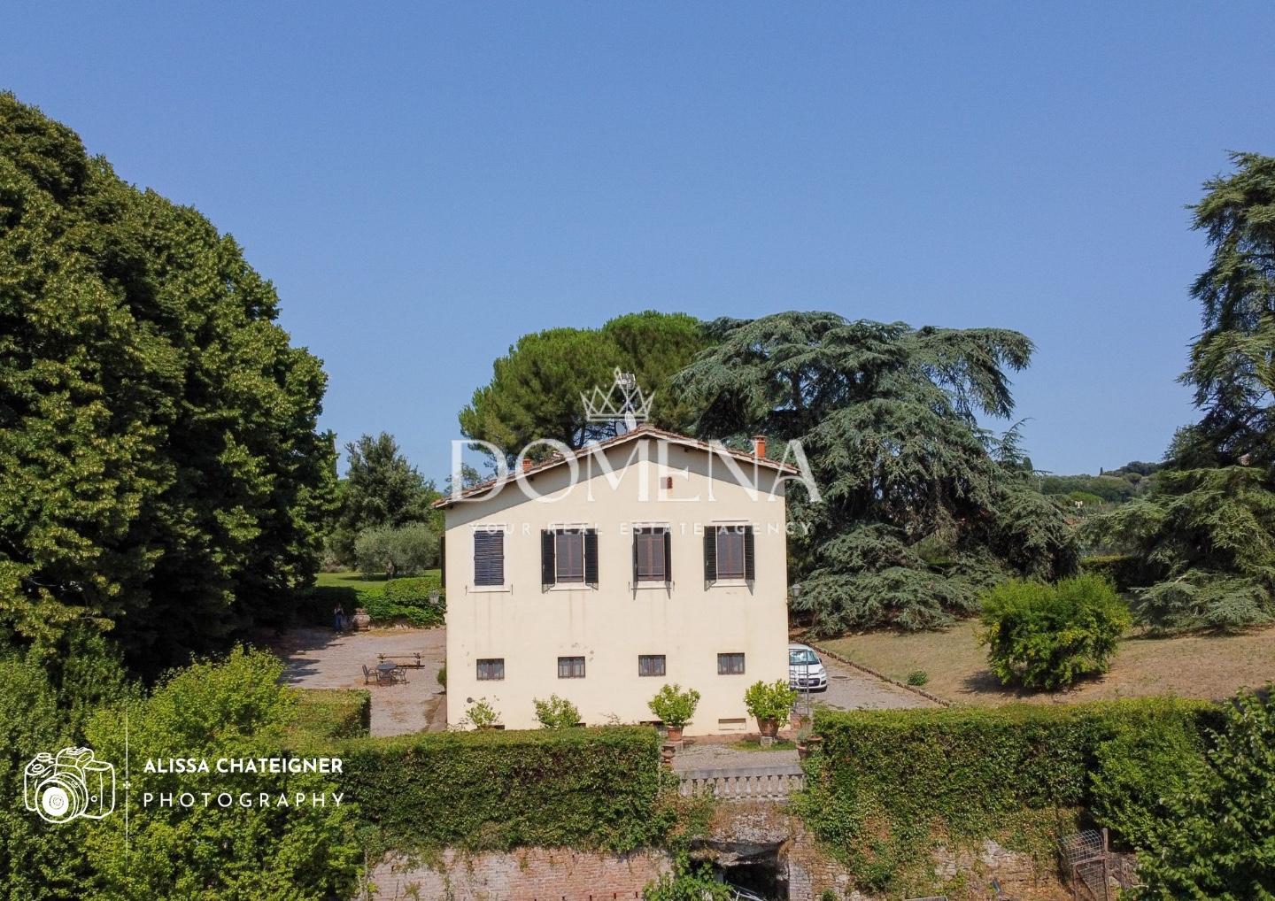 Villa con giardino, Siena scacciapensieri