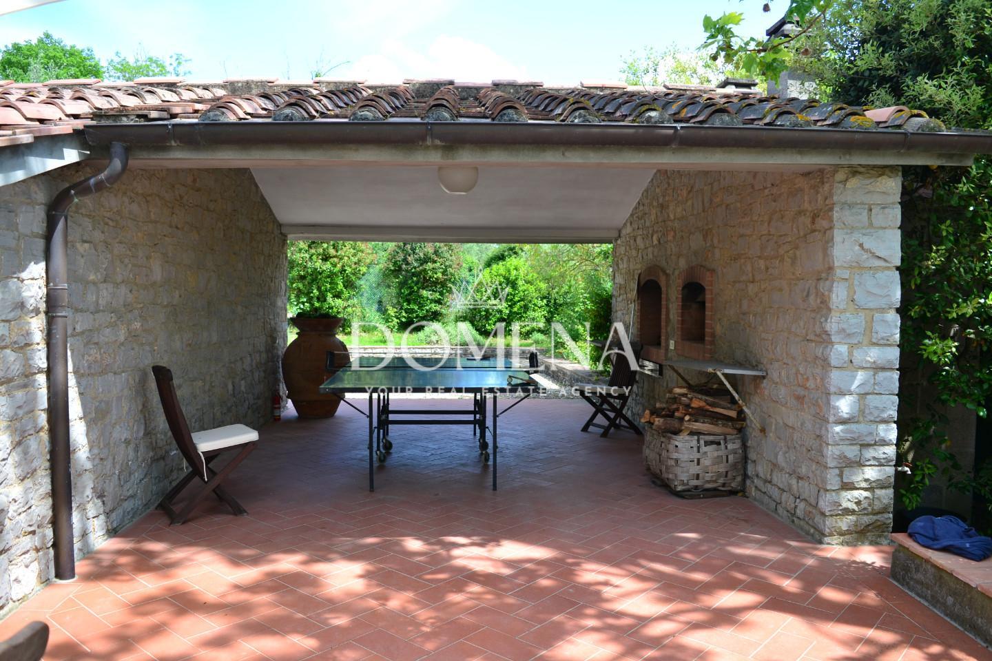 Villa con giardino, Siena pieve a bozzone