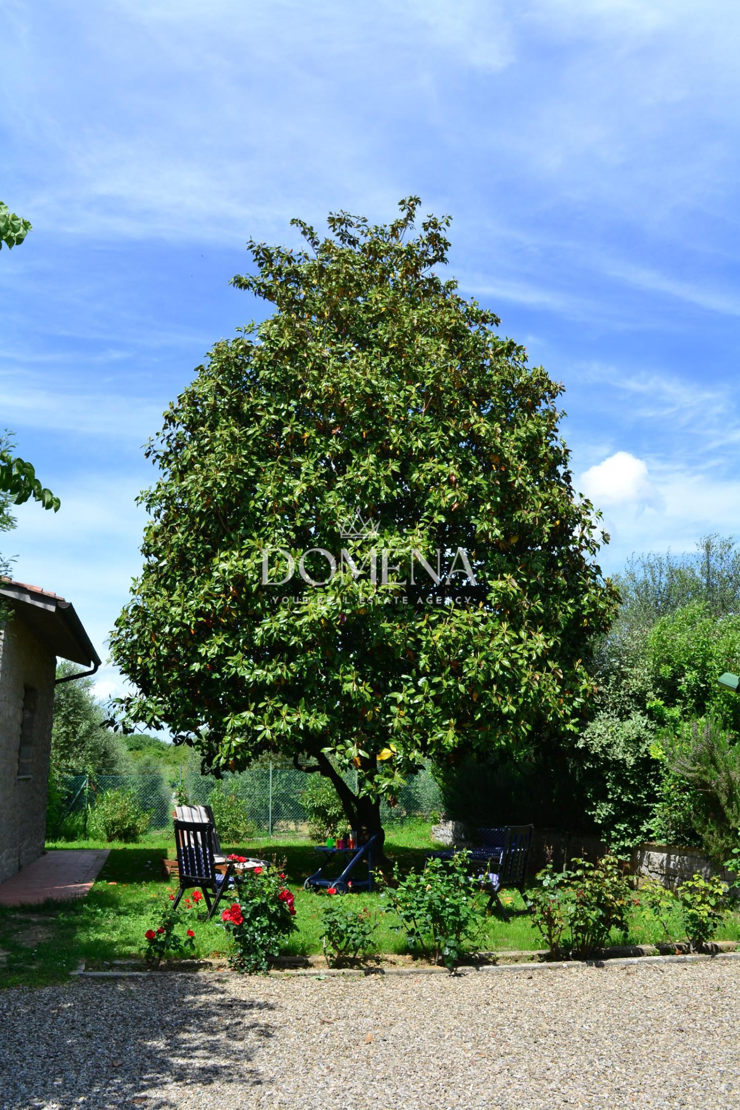 Villa con giardino, Siena pieve a bozzone