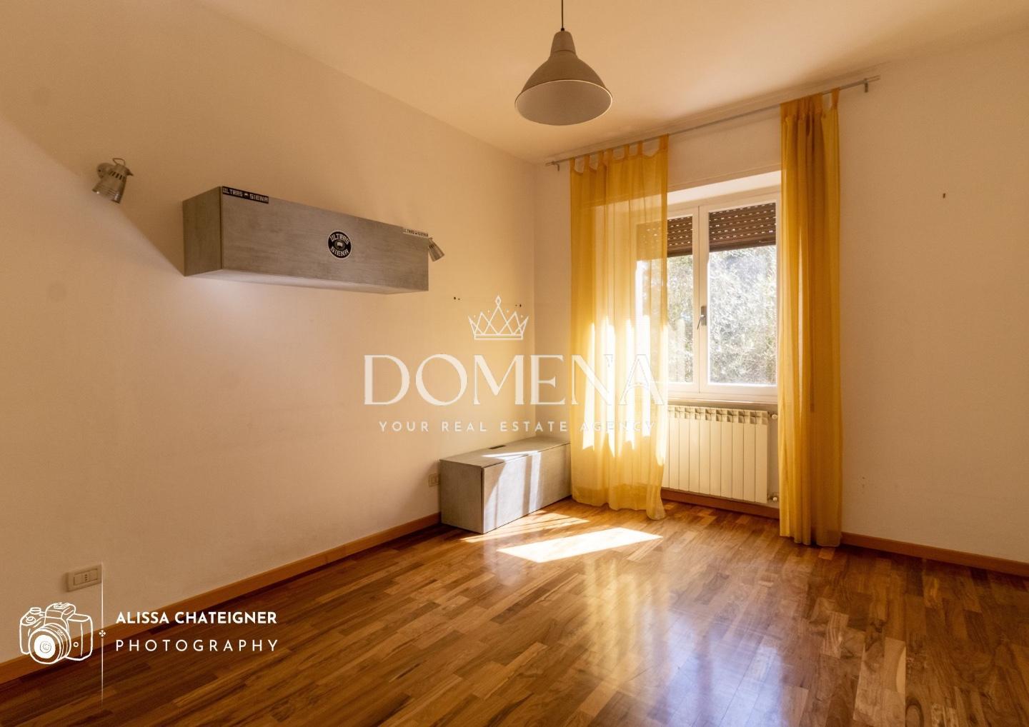 Appartamento con terrazzo, Siena s. prospero