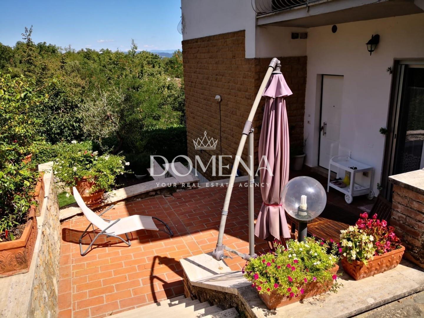 Appartamento con giardino, Monteriggioni santa colomba