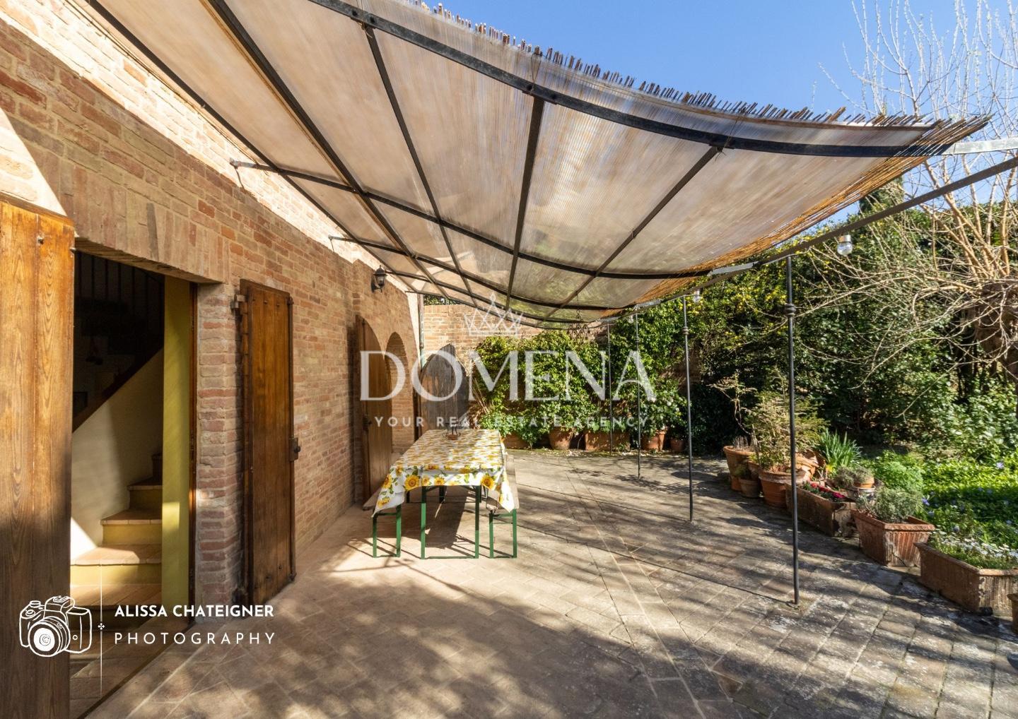 Casa indipendente con giardino a Sovicille