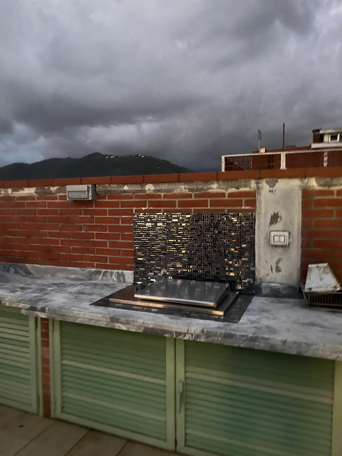 Attico arredato in affitto, Carrara avenza