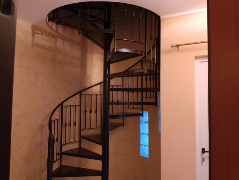 Quadrilocale arredato in affitto a Melilli