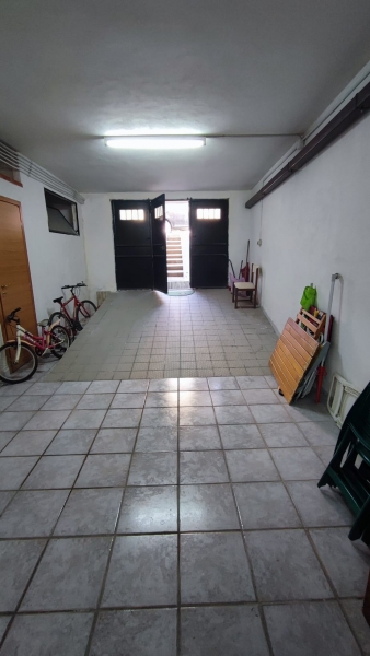 Box/Garage 155mq in vendita a Floridia