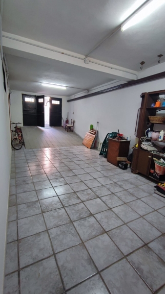 Box/Garage 155mq in vendita a Floridia