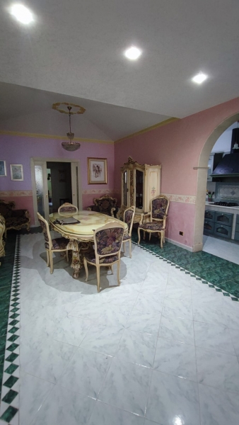 Appartamento arredato in affitto a Floridia