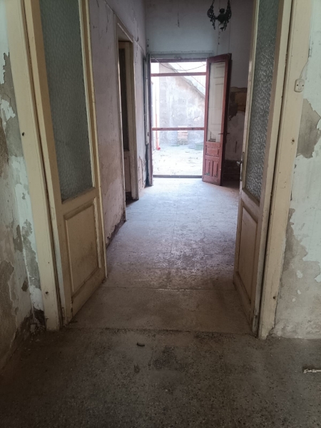 Casa indipendente con terrazzo a Floridia