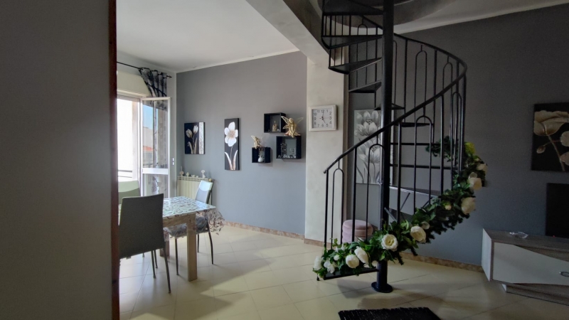 Casa indipendente ristrutturata a Floridia