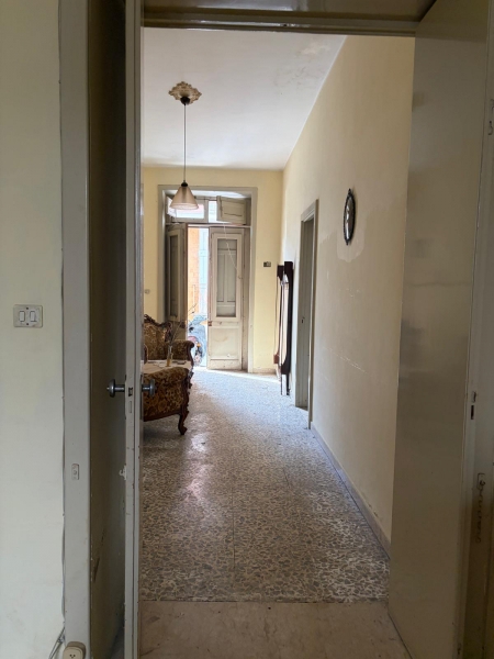 Casa indipendente da ristrutturare a Floridia