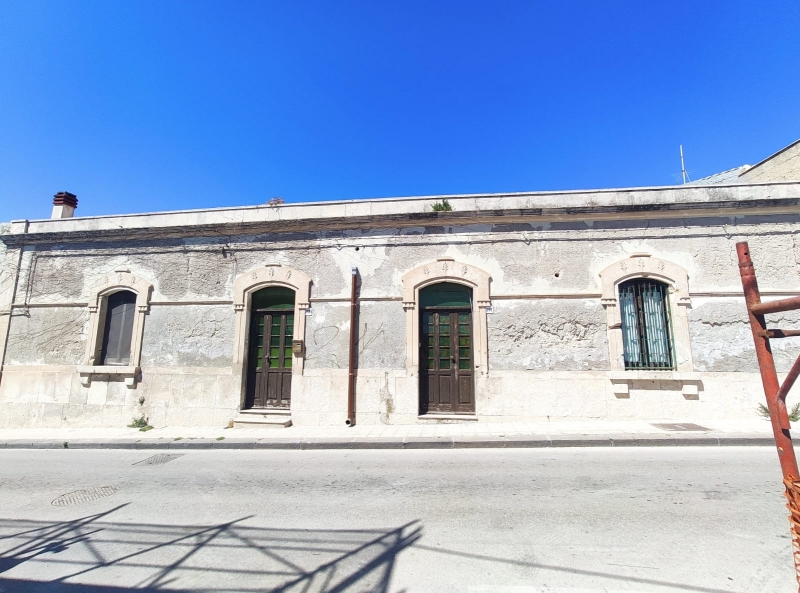 Casa indipendente da ristrutturare a Siracusa