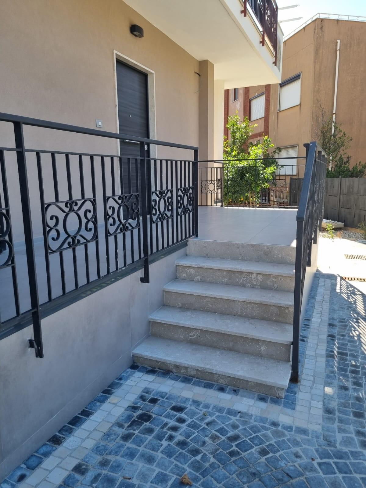 Casa indipendente con giardino, Formia vindicio