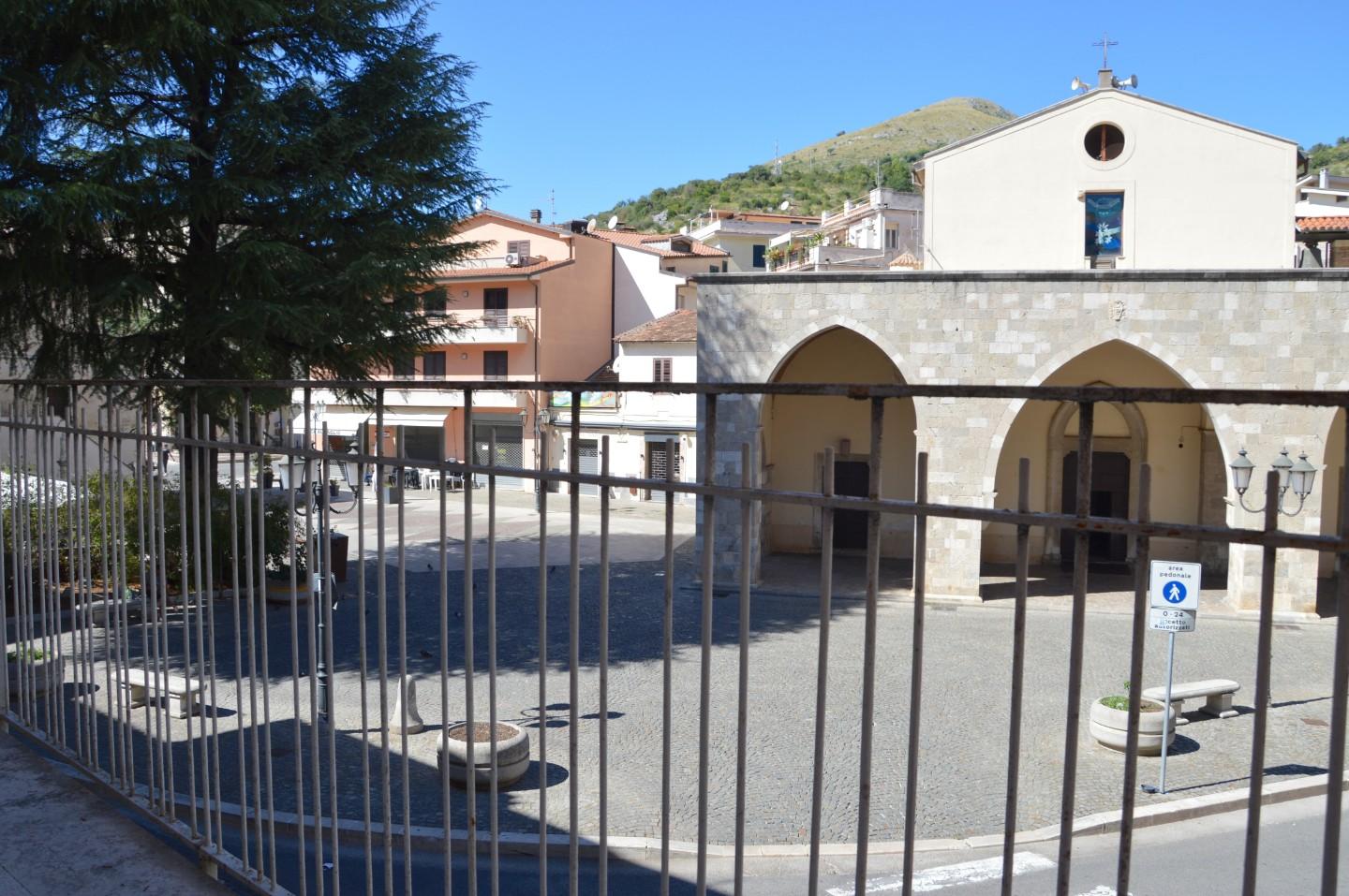 Appartamento da ristrutturare a Itri