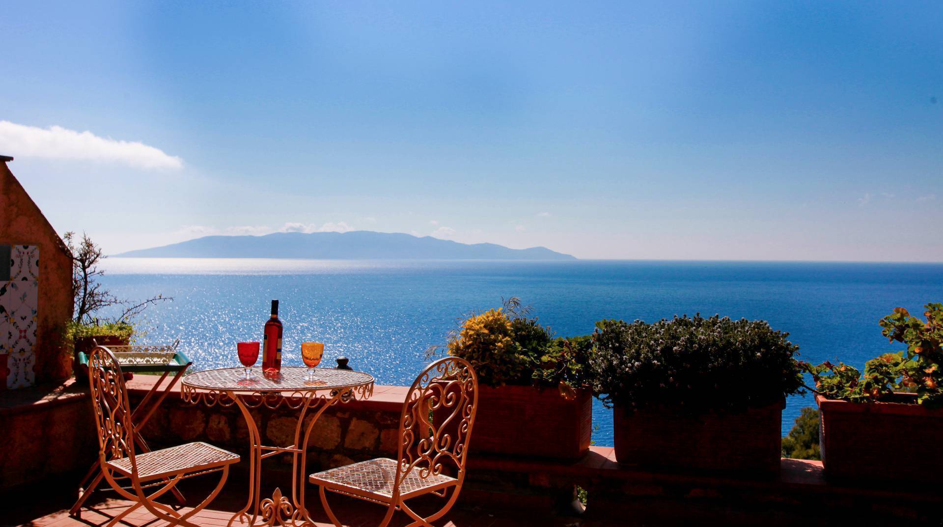 Villetta a schiera con giardino in cala piccola snc, Monte Argentario