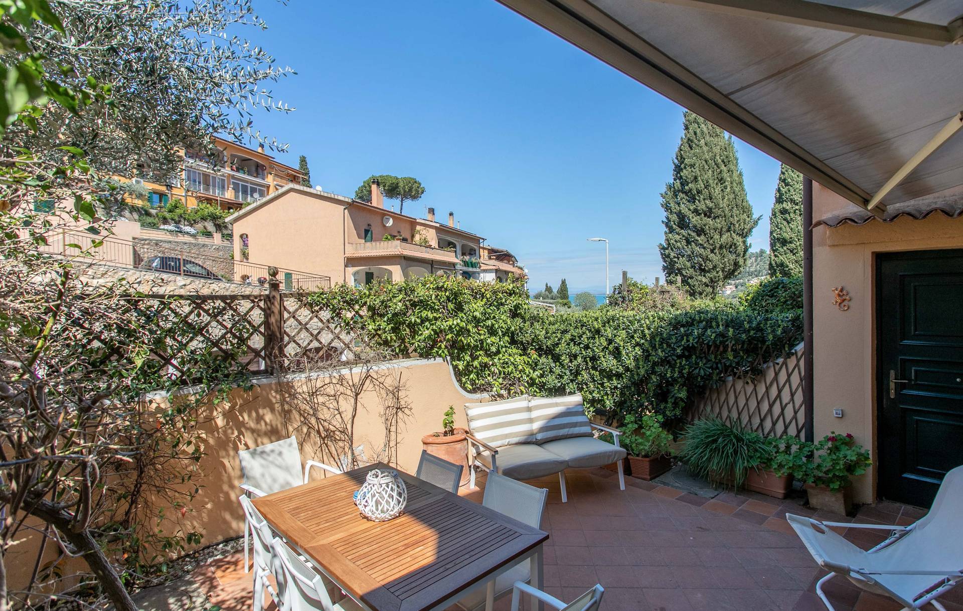 Appartamento con terrazzo in via dell appetito snc, Monte Argentario