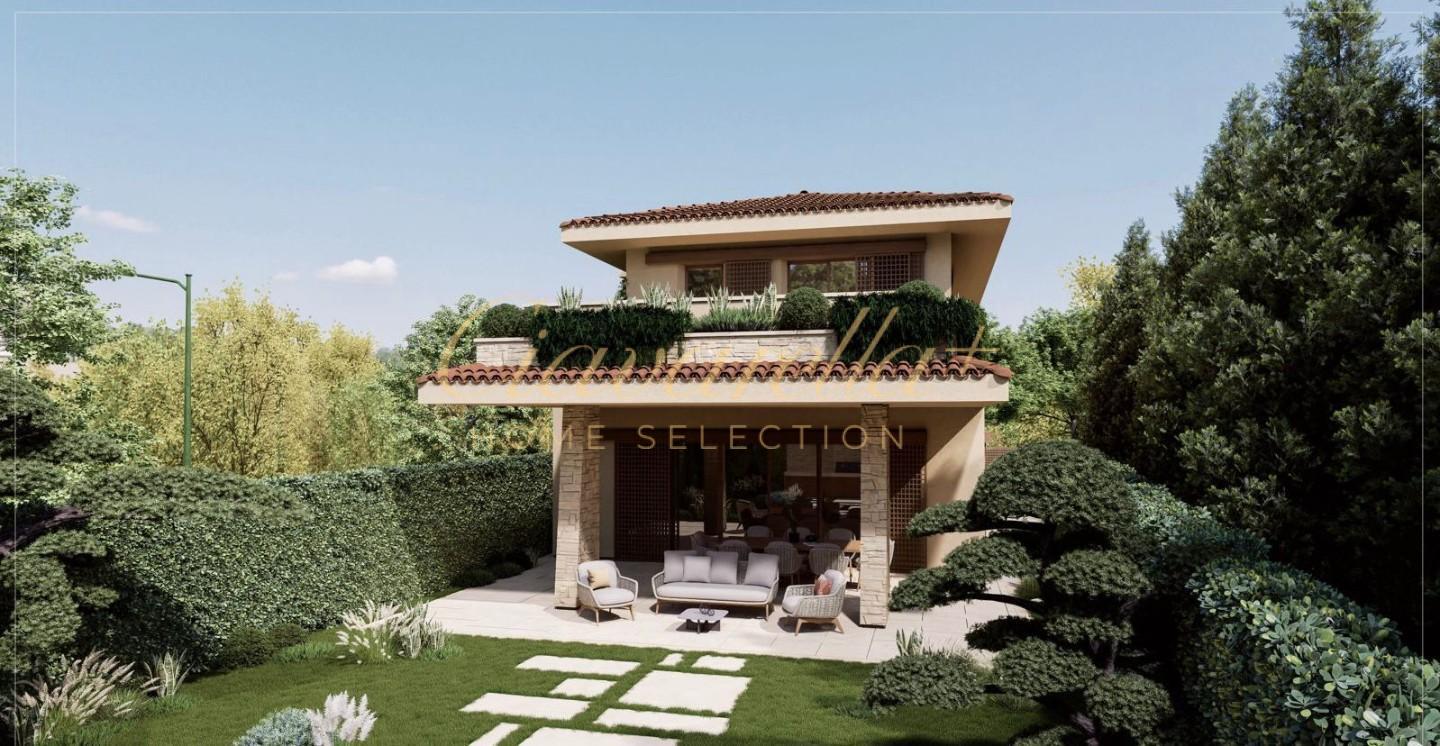 Villa con giardino, Forte dei Marmi semicentro