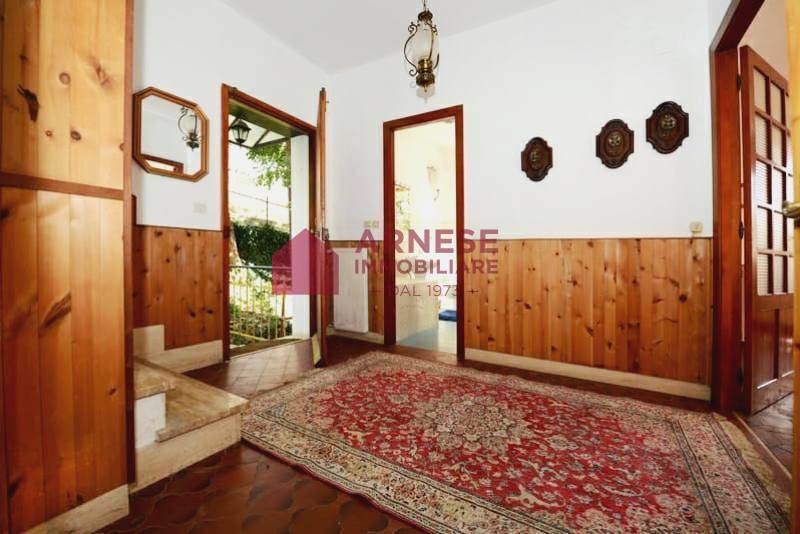 Porzione di villa in vendita a Pontinvrea