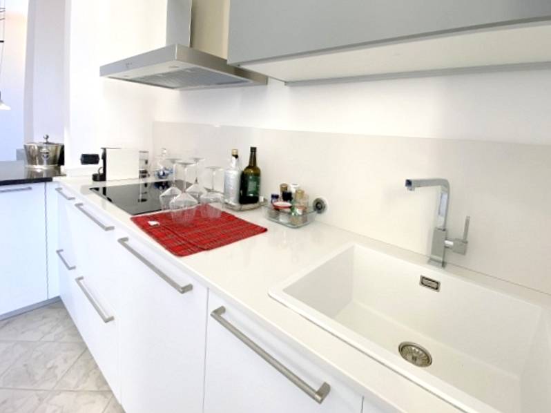 Appartamento in vendita a Savona, Centro