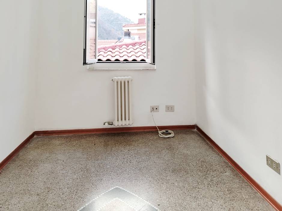 Appartamento in vendita a Albisola Superiore, Ellera