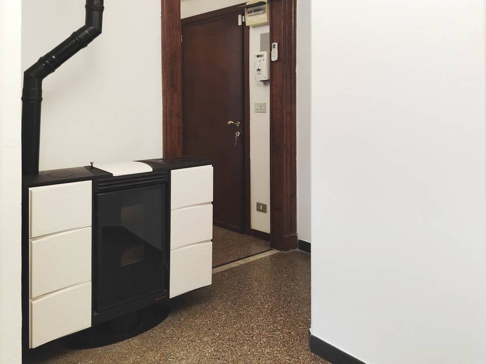 Appartamento in vendita a Albisola Superiore, Ellera