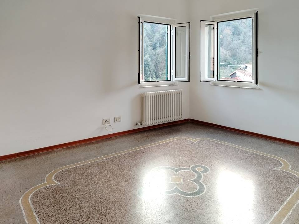 Appartamento in vendita a Albisola Superiore, Ellera