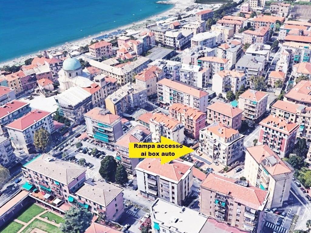 Box o garage in vendita a Albisola Superiore, Albisola Capo