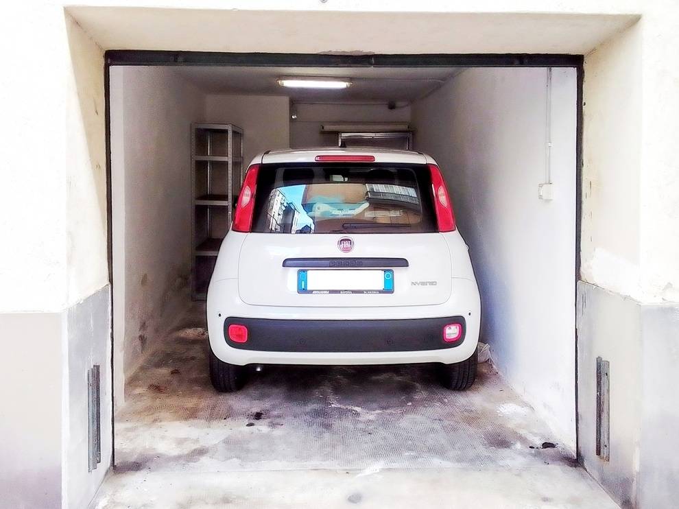 Garage/Box in affitto a Albisola Superiore, Albisola Capo