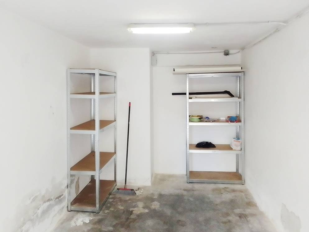Garage/Box in affitto a Albisola Superiore, Albisola Capo