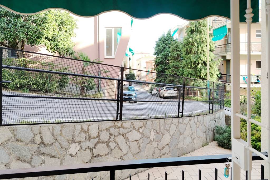 Appartamento in vendita a Celle Ligure