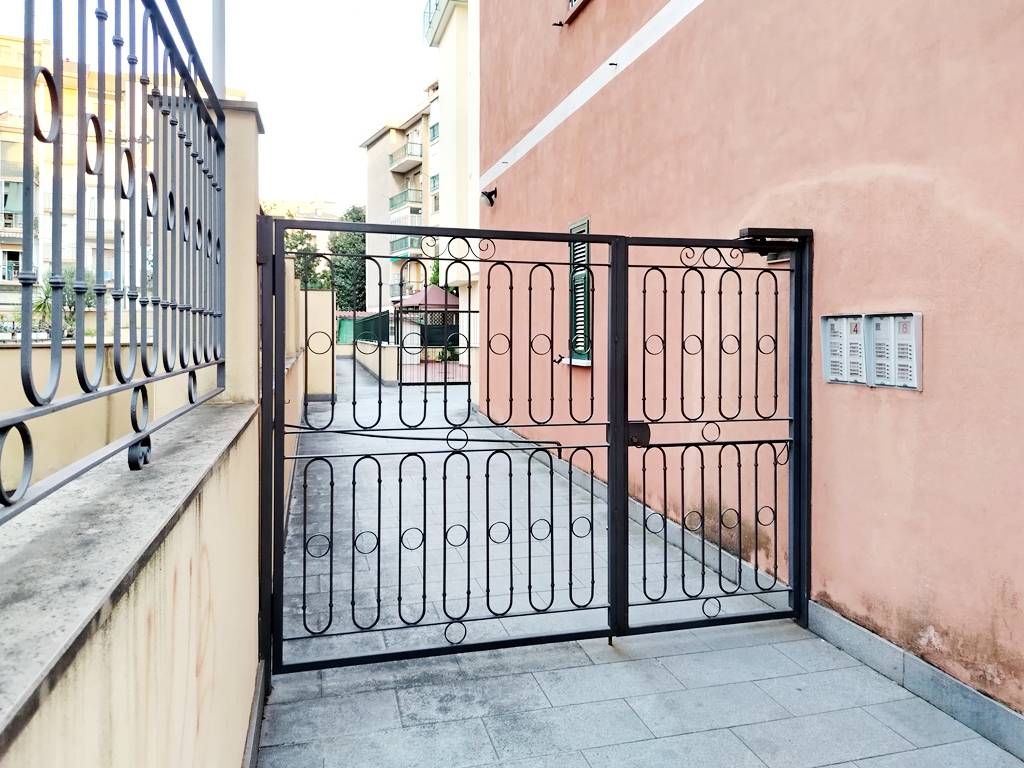 Appartamento in vendita a Albisola Superiore, Albisola Capo