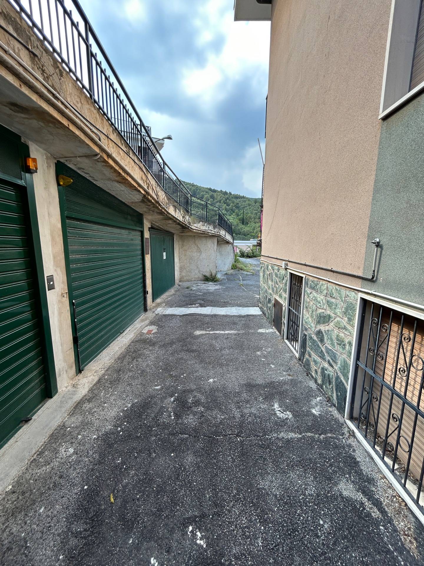 Box o garage in vendita a Laigueglia