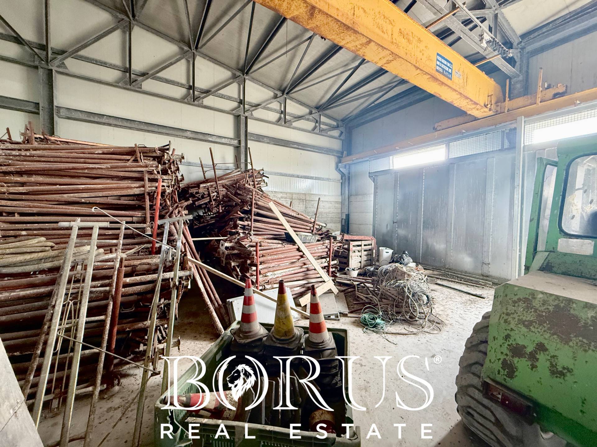 Capannoni in affitto a Villa Literno