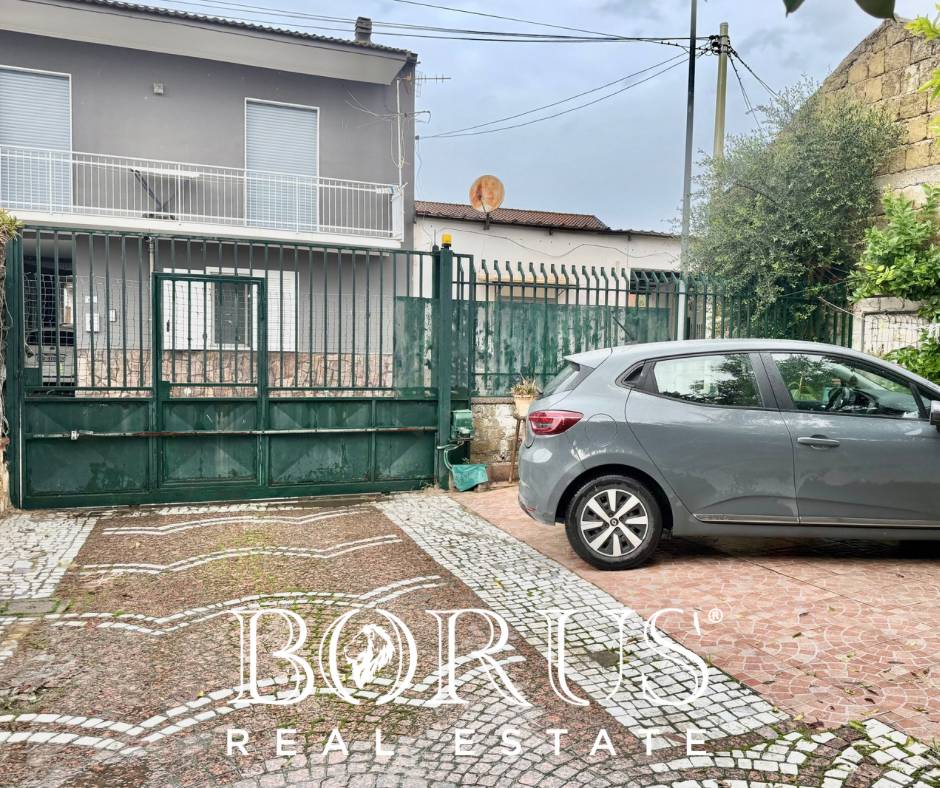 Casa singola in vendita a Villa Literno