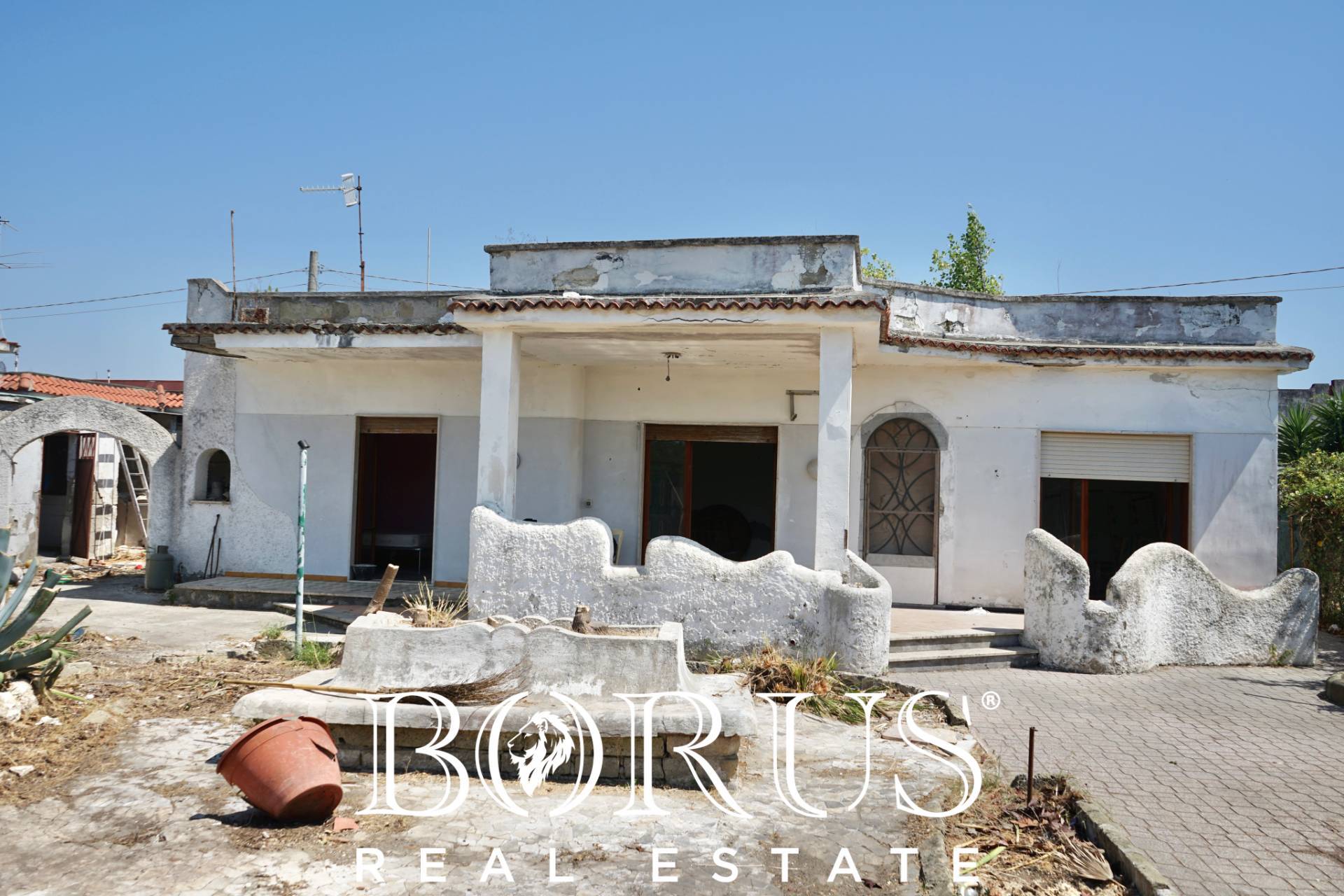 Villa in vendita a Castel Volturno