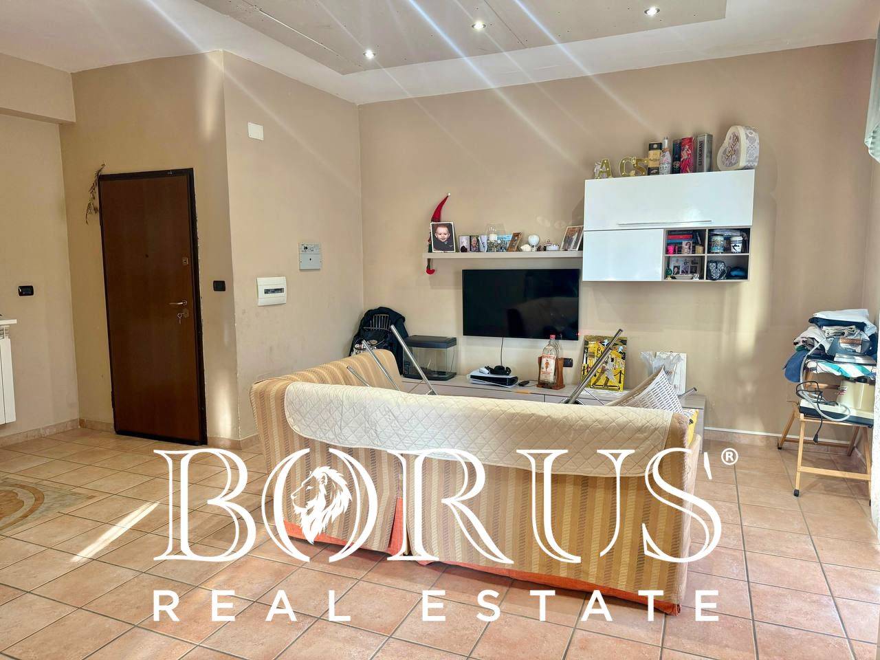 Appartamento in vendita a Castel Volturno, Fronte Villaggio Coppola